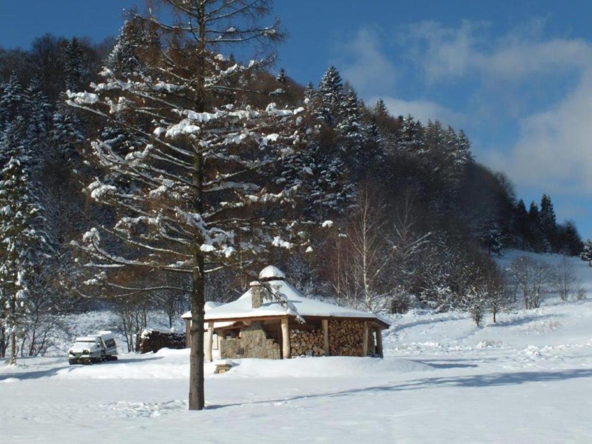 Perelka Bieszczady Domki تشيسنا المظهر الخارجي الصورة